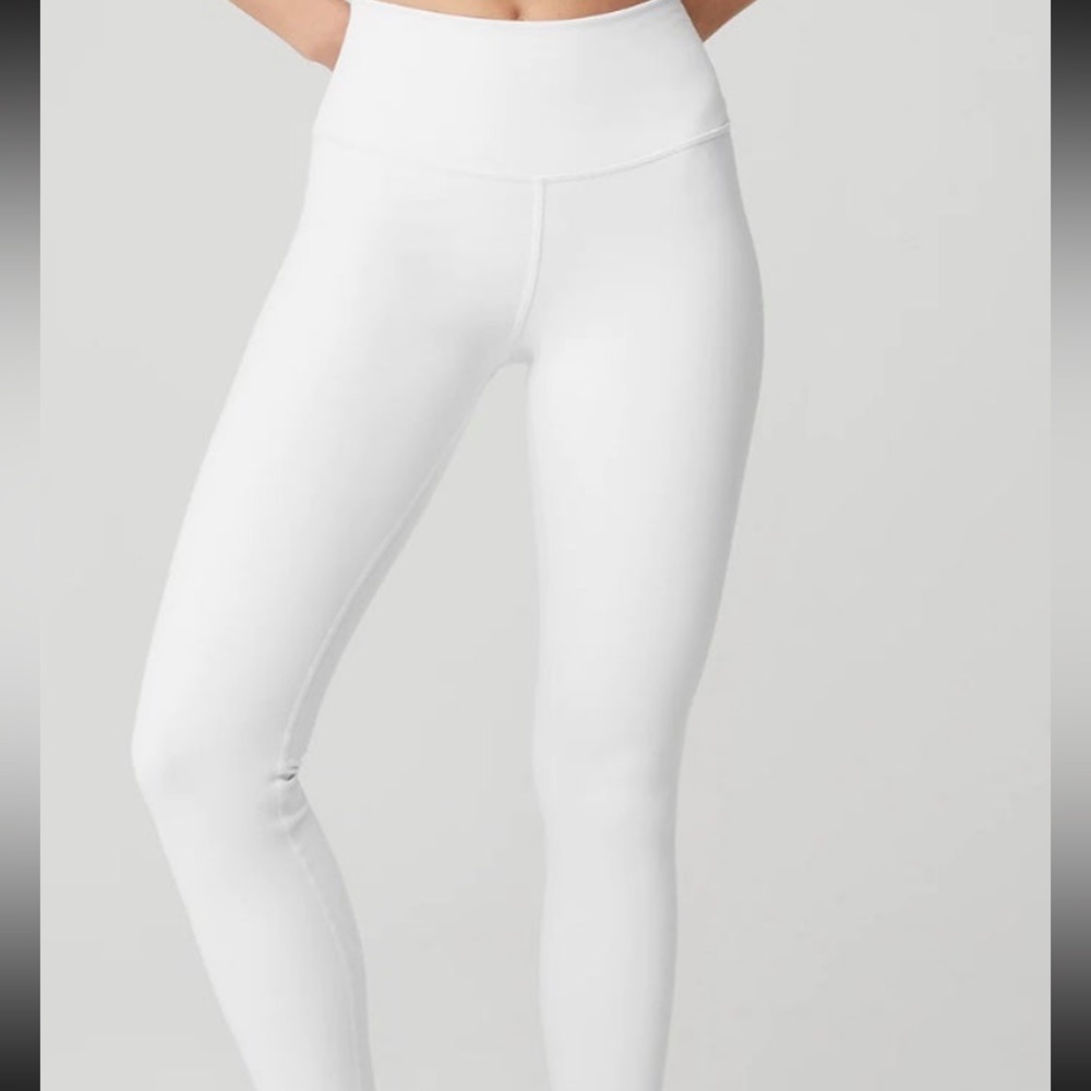 NEW White High-Rise Leggings